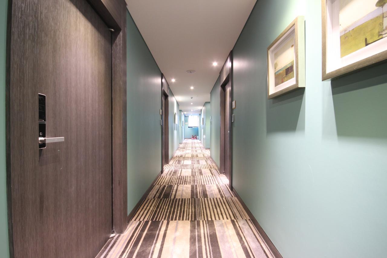 Mbn Hotel Changwon Exteriör bild